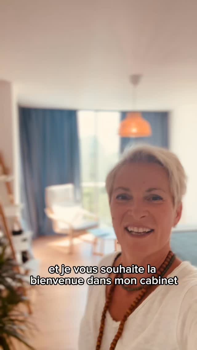 ✨ Bienvenue au cabinet ✨
Ici je propose des séances individuelles, 100% adaptées à vous : soins énergétiques , hypnose, pnl, emdr,…tout est adapté en fonction de chacun(e) de vous.
Le 18 octobre, retrouvez-moi au Holistic Festival 🌟 pour vivre la puissance du collectif et une intensité vibratoire unique.
Cette énergie, vous ne la vivrez que lors de cet événement !
#HolisticFestival #Hypnose #Énergie #Kundalini